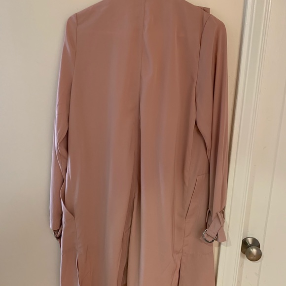 Lightweight and Long trench coat in Blush. - Picture 4 of 8